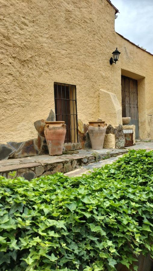Casa Rural Lares Casas de Don Pedro Екстериор снимка