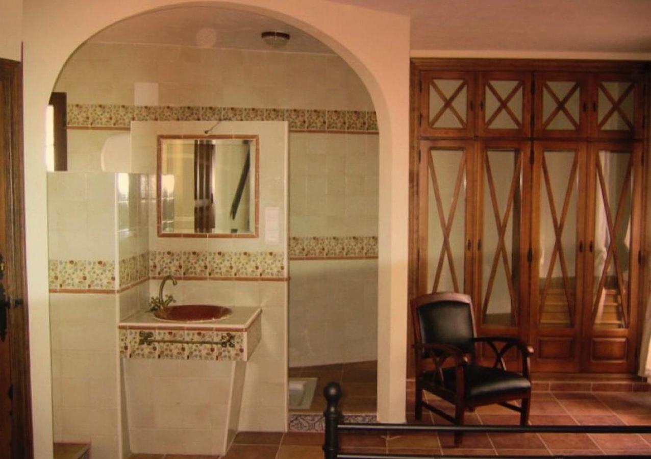 Casa Rural Lares Casas de Don Pedro Екстериор снимка