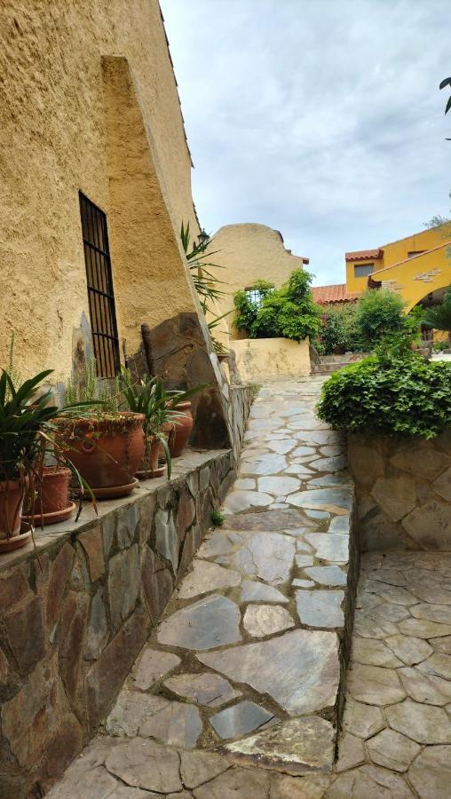 Casa Rural Lares Casas de Don Pedro Екстериор снимка