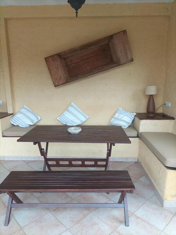 Casa Rural Lares Casas de Don Pedro Екстериор снимка
