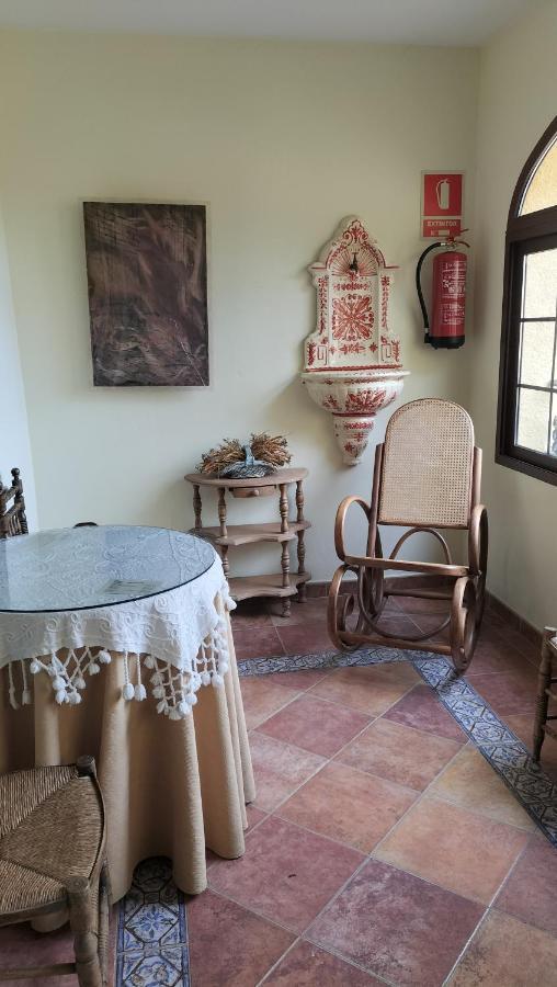 Casa Rural Lares Casas de Don Pedro Екстериор снимка