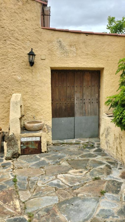Casa Rural Lares Casas de Don Pedro Екстериор снимка