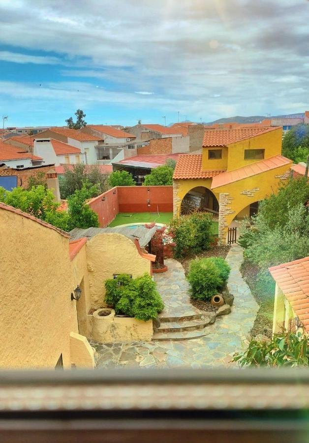 Casa Rural Lares Casas de Don Pedro Екстериор снимка